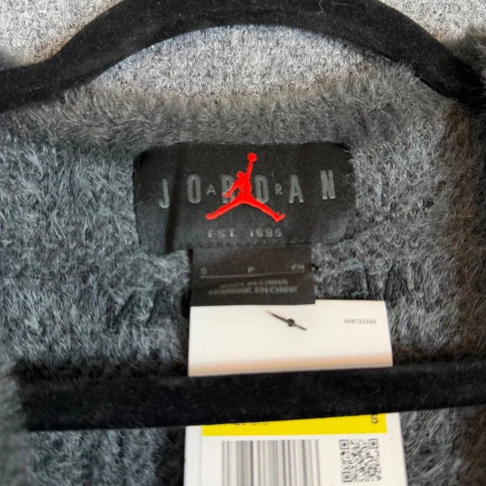Jordan Flight Heritage Men Ombre Cardigan Sweater Smoke Grey Size Small NWT